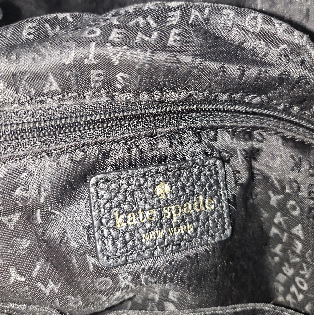 🖤 Kate Spade Fold Over Black Leather Crossbody Bag With Handle 🖤 - Picture 9 of 10